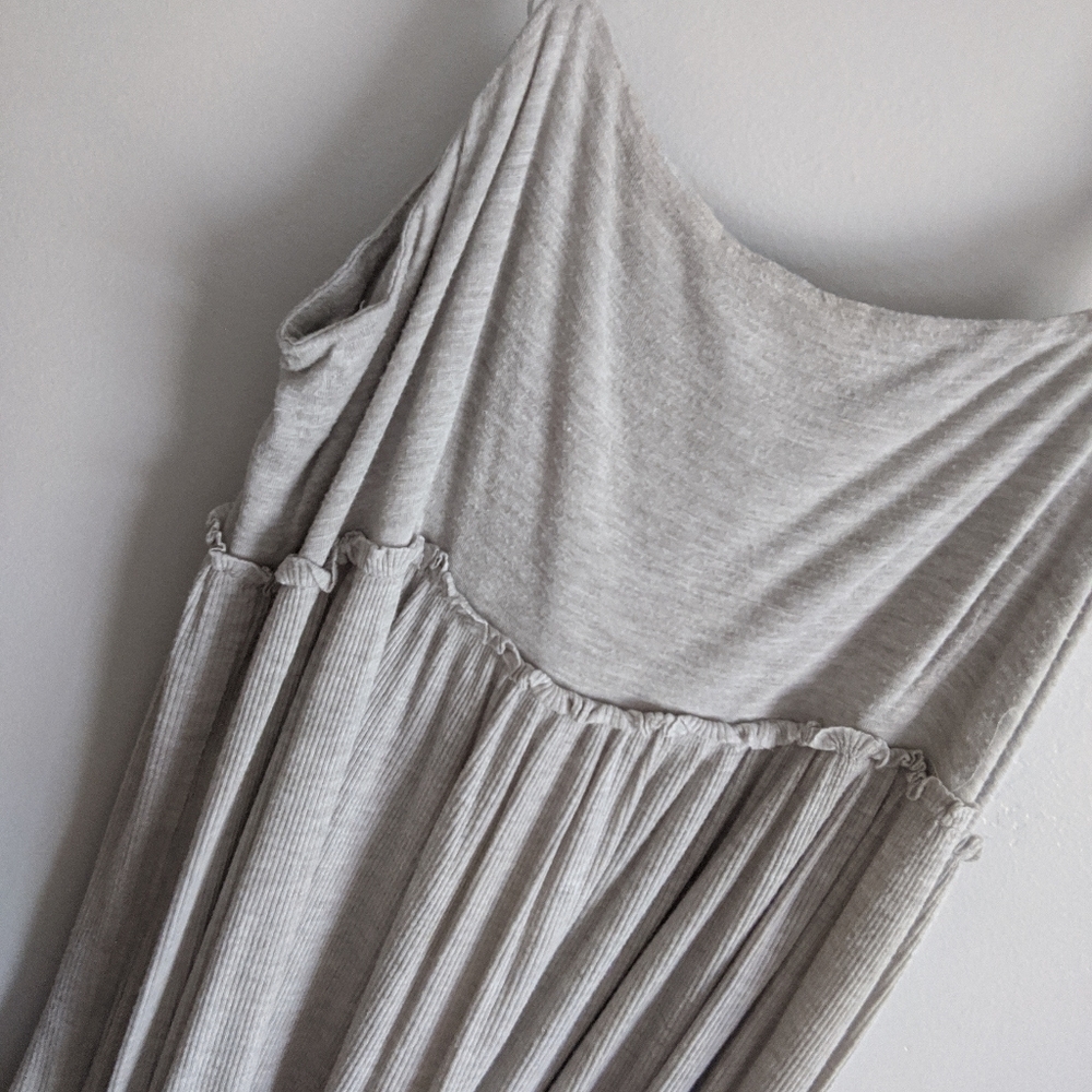 🌿MYSTREE RUCHED DRESS🌿 - Picture 5 of 13